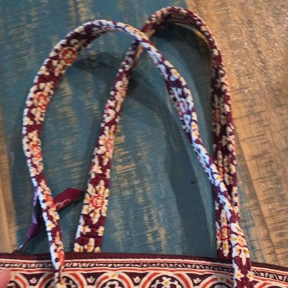 Vera Bradley Red and Pink Quilted Tote Bag - Picture 9 of 11